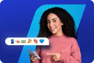 Mulher sorrindo segura um celular e aponta para uma faixa com emojis de celular, dinheiro, festa e coração.