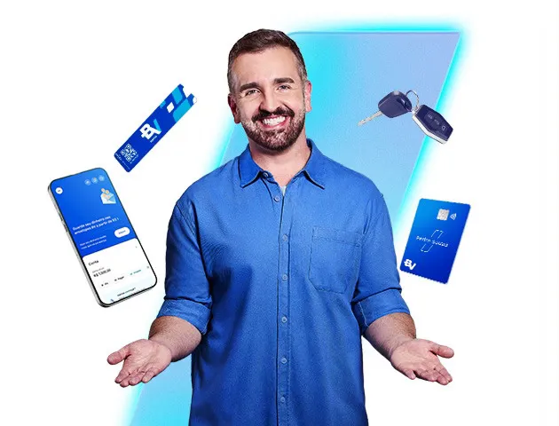 Um homem branco com camisa azul. Ao redor dele há objetos flutuando: smartphone, cartão BV, tag BV e chave de carro.
