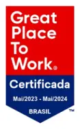 Selo digital Great Place to Work, referente a maio de 2023 e maio de 2024, nas cores branco, azul e vermelho.